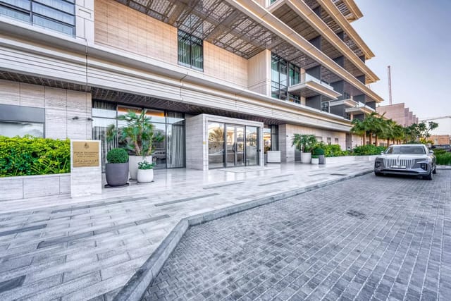 Four Seasons Private Residences - H&H Development Development - Image 2 of 14