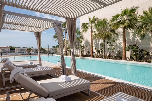 Four Seasons Private Residences - H&H Development Development - Image 3 of 14