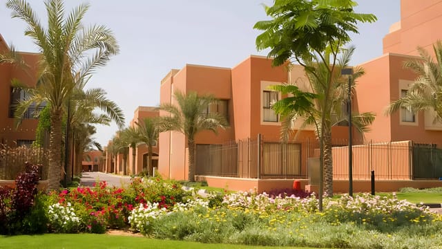 Mangrove Village By Al Ain Holding - Luxury Villa in Abu Dhabi, Rabdan, Mangrove Village by Al Ain Holding