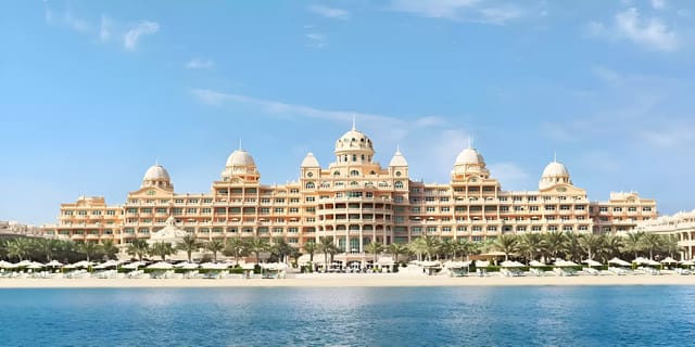 Raffles Residences & Penthouses by Emerald Place Group - View Image 3 Raffles Residences & Penthouses - Emerald Place Group Development - Image 3 of 7